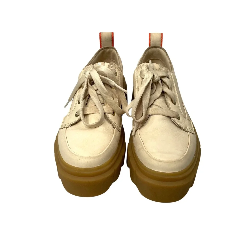 SOREL Caribou X Waterproof leather platform Sneakers‎ size 7 cream